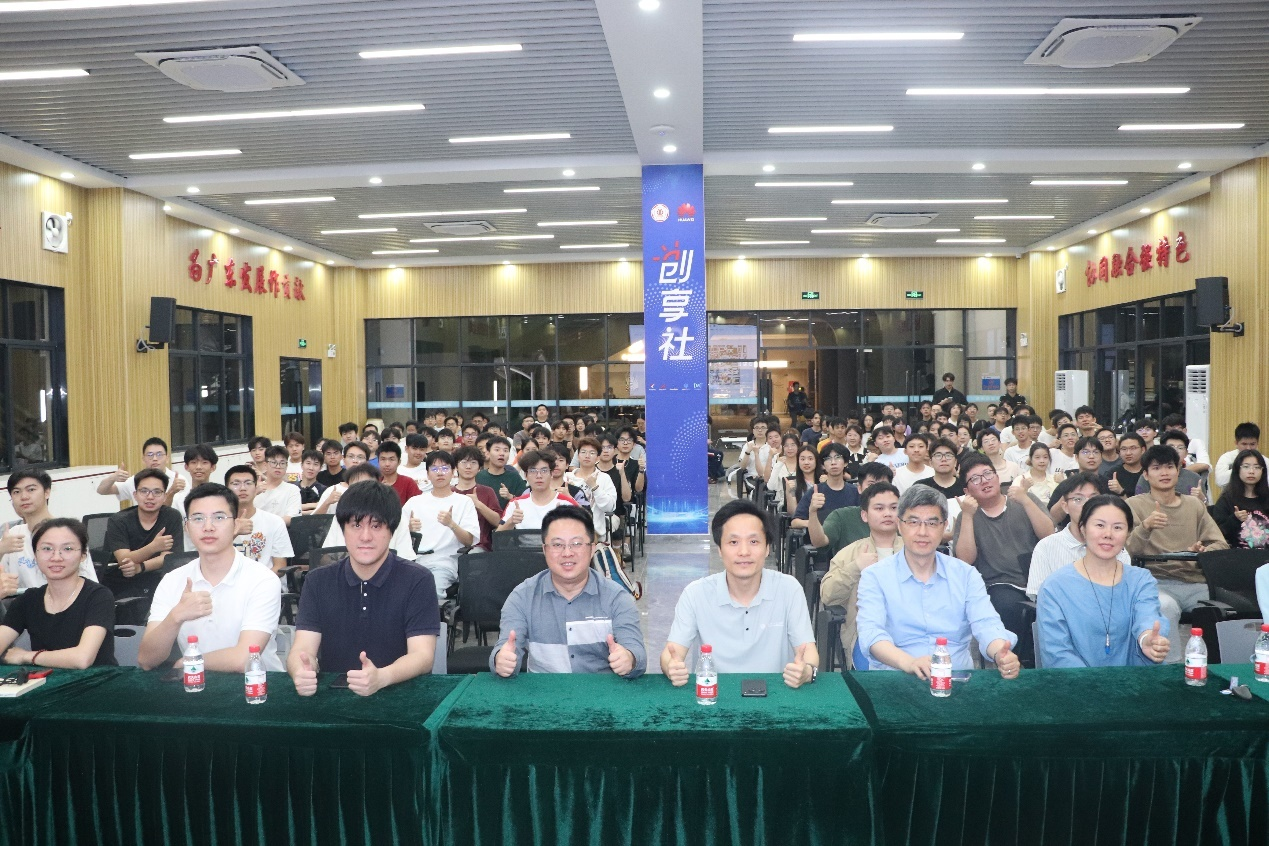 冒险者见面会：与开发团队亲密交流的机会！